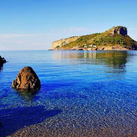 Paradiso Szálloda 3*